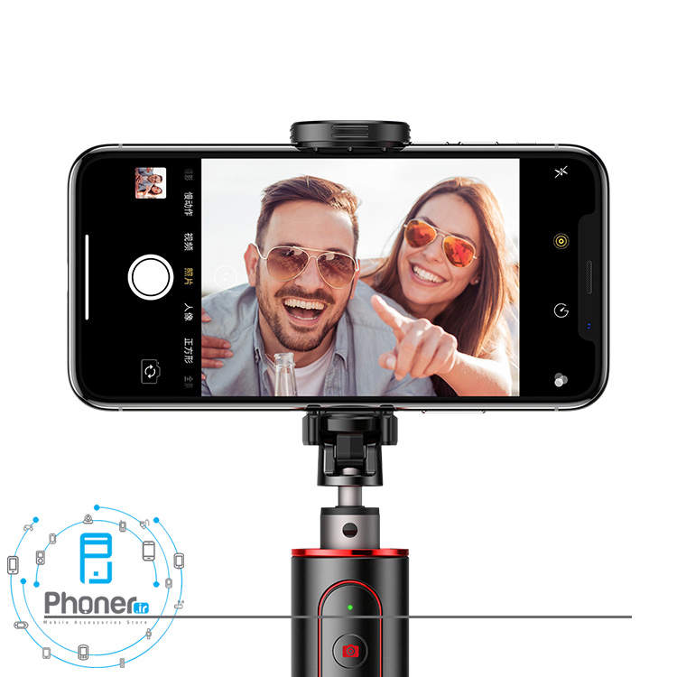 نحوه قرار گرفتن گوشی روی Baseus SUDYZP-D19 Fully Folding Selfie Stick