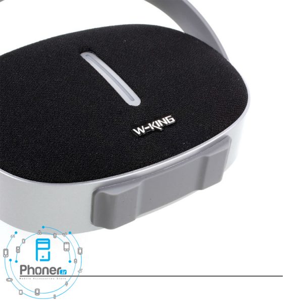 نمای پایه های سیلیکونی اسپیکر بلوتوثی W-King T6 Intelligent Bluetooth Speaker