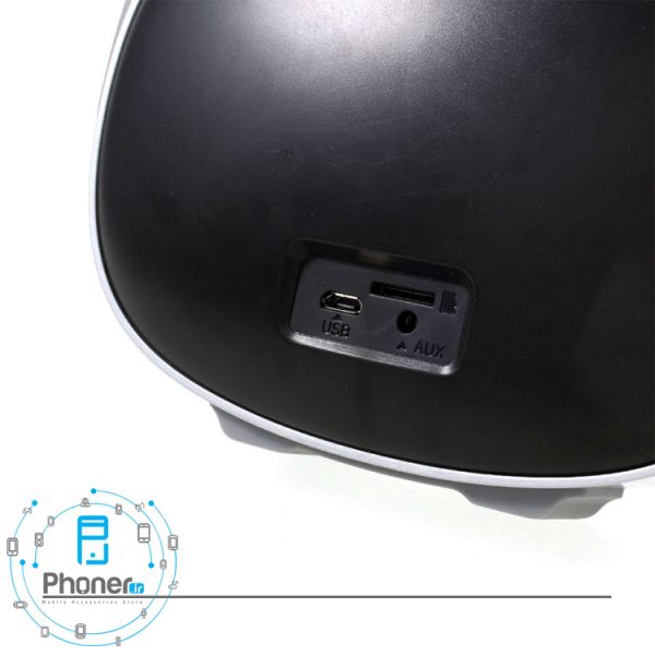 نمای درگاه های ورودی اسپیکر بلوتوثی W-King T6 Intelligent Bluetooth Speaker