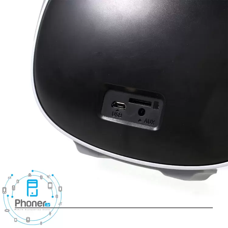 نمای درگاه های ورودی اسپیکر بلوتوثی W-King T6 Intelligent Bluetooth Speaker