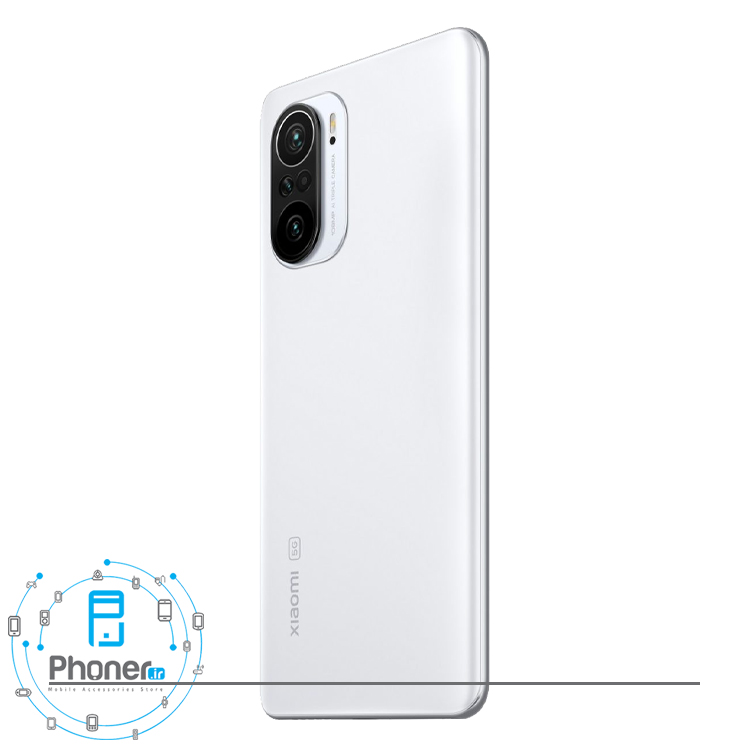 نمای کناری قاب پشتی گوشی موبایل Xiaomi Mi 11i 5G در رنگ سفید