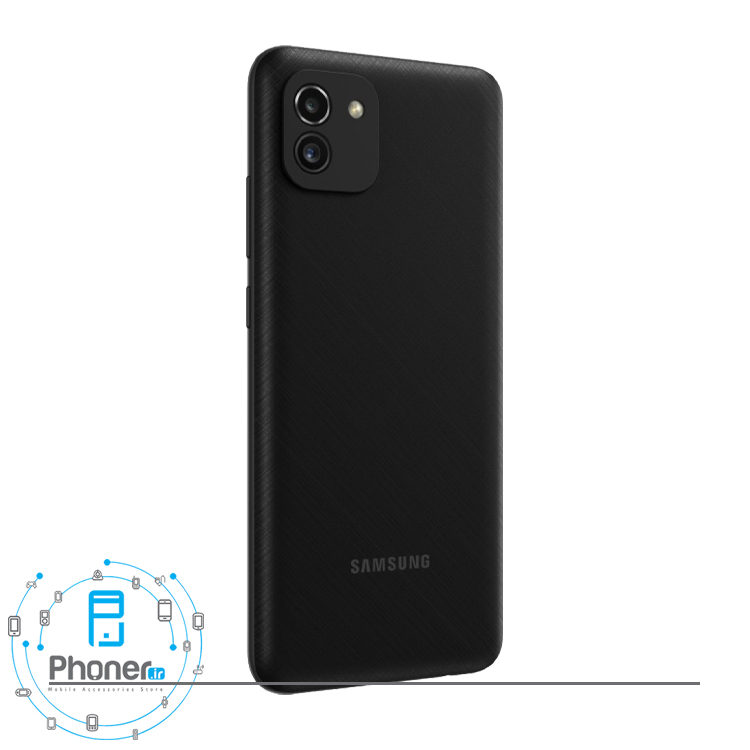 نمای کناری قاب پشتی گوشی موبایل Samsung Galaxy A03 در رنگ مشکی