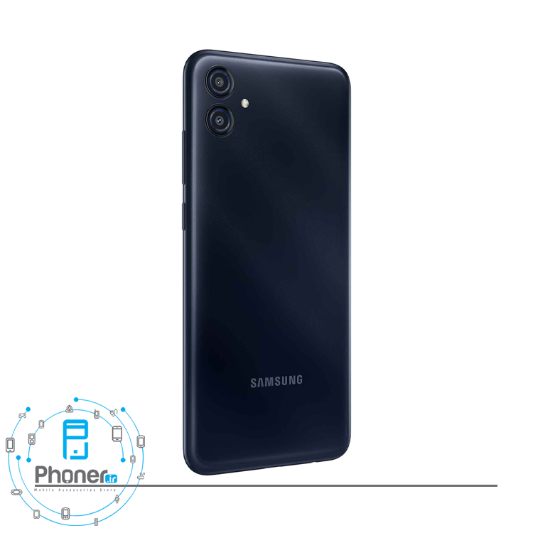 نمای کناری قاب پشتی گوشی موبایل سامسونگ Galaxy M04 در رنگ آبی